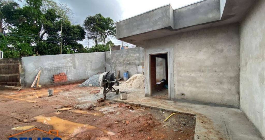 Oportunidade Imperdível: Casa com 3 Dormitórios em Bairro Tranquilo!