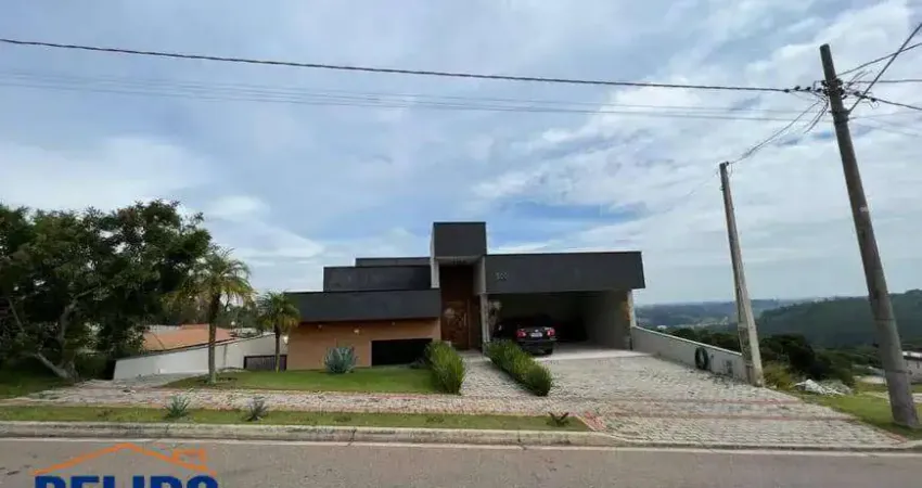 Bela Casa com 3 Quartos e Churrasqueira no Residencial Morada do Sol