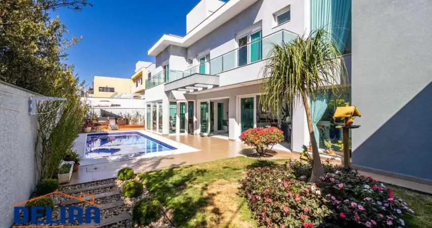 Magnífica Casa de Alto Padrão em Condomínio Exclusivo