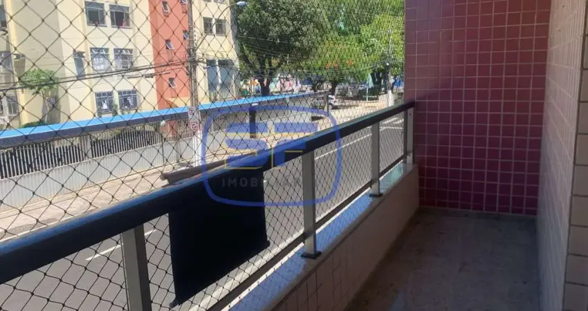 Apartamento Amplo, funcional e muito bem localizado em Itapoã
