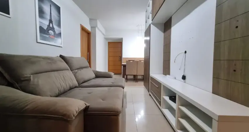 Ótimo apartamento de 2 quartos em condomínio da Barra Olimpica