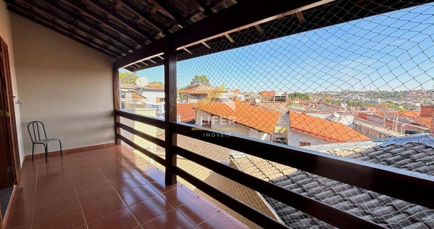 Casa com 3 quartos à venda na Rua Raposo Tavares, 250, Centro, Vinhedo