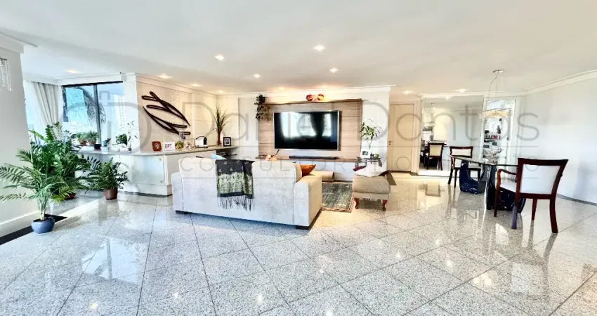 Alto Padrão em Capim Macio, com 224m², sombra e ventilado. Oportunidade