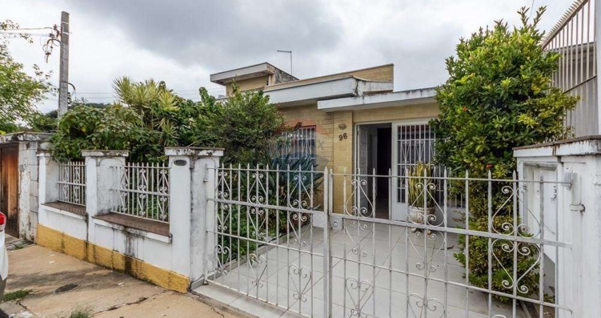 Grande Oportunidade,  Casa 2 Dorms, 2 banheiros e 1 vaga Vila Brasílio Machado, SP ( Jardim da Saúde)