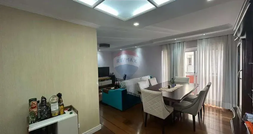 Amplo apartamento 3 quartos com suíte e varanda – excelente conservação!