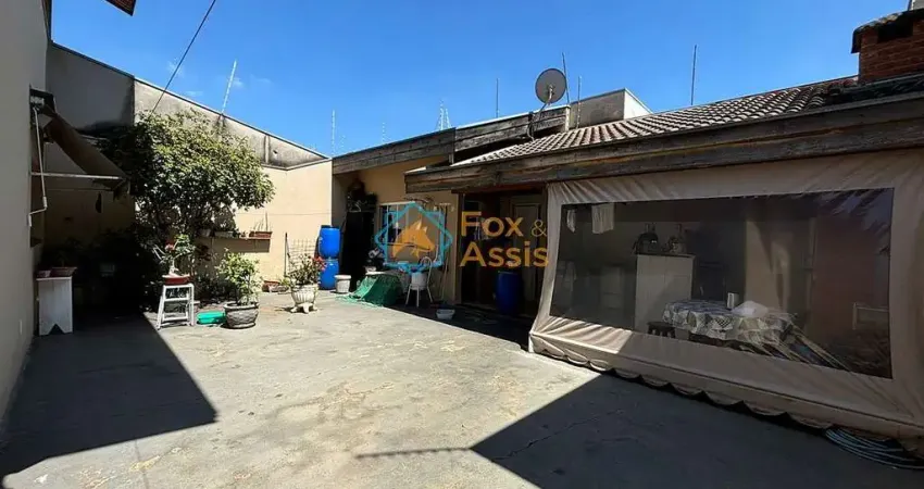Casa com 3 quartos à venda na Rua Florizo Furlan, Jardim Dona Regina, Santa Bárbara D'Oeste