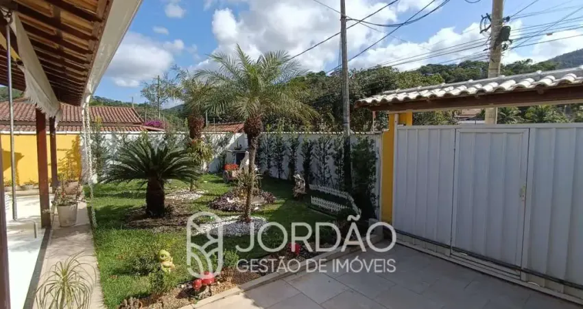 Casa com 3 quartos para alugar na Rua dos Colibris, 1, Jardim Atlântico Oeste (Itaipuaçu), Maricá