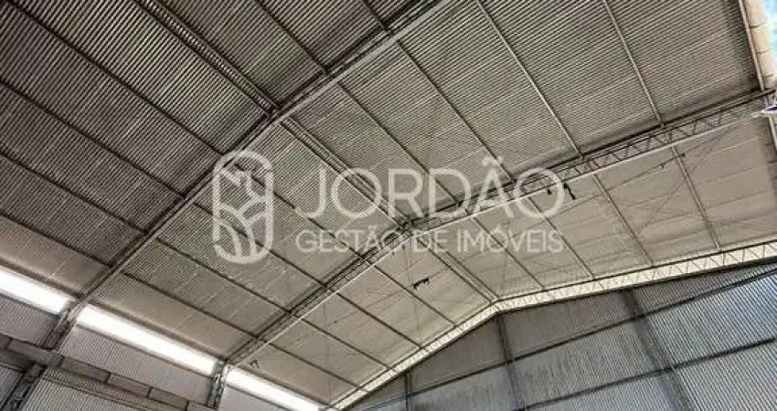 Barracão / Galpão / Depósito à venda na Avenida Cardeal Arcoverde, 1, Laranjal, São Gonçalo