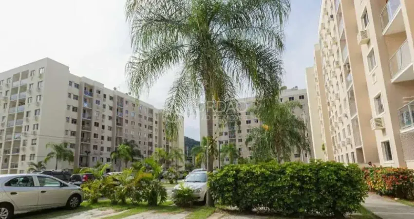 Apartamento com 2 quartos para alugar na Estrada do Rio Grande, 2034, Taquara, Rio de Janeiro