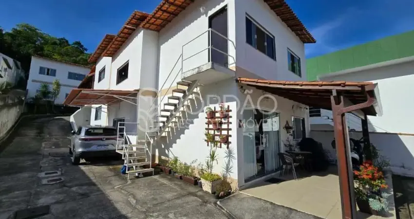 Casa com 2 quartos à venda na Avenida dos Ipês, 1, Maria Paula, São Gonçalo