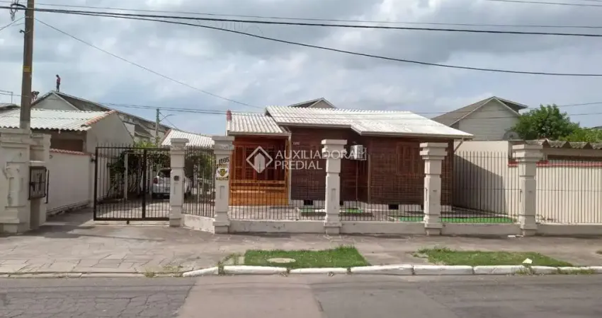 Casa com 3 quartos à venda na Rua Carlos Drumond de Andrade, 1165, Harmonia, Canoas