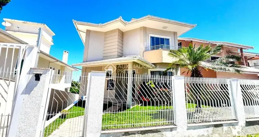 Casa com 3 quartos à venda na Avenida dos Lagos, 386, Pedra Branca, Palhoça