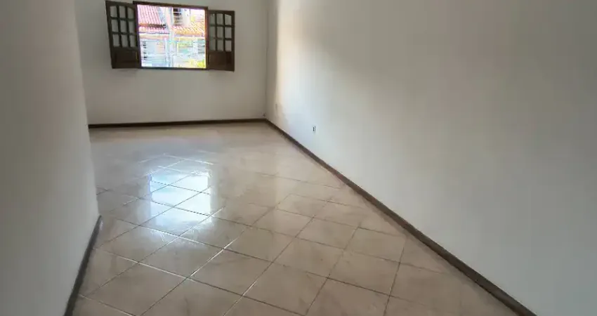 Apartamento 3/4 andar inteiro com vista mar. no centro de itapuã.