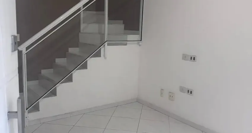 Alugo/ Vendo Casa No Tanque Com 3 Quartos