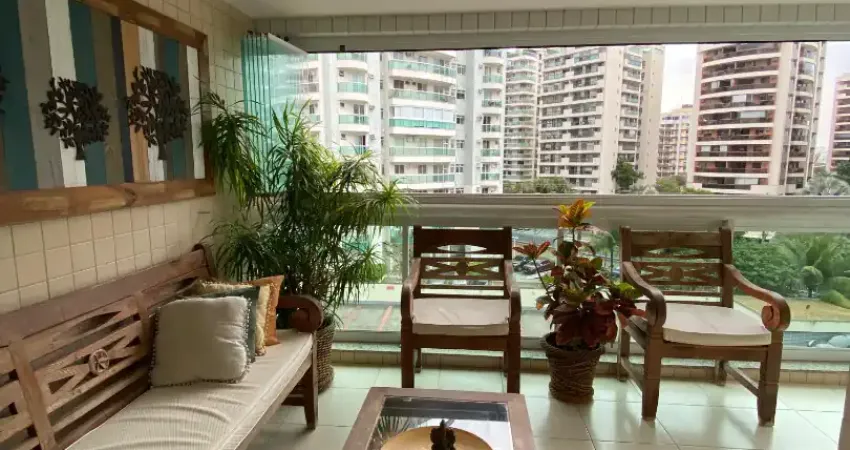 Vendo excelente apartamento com 3 quartos na barra olimpíca