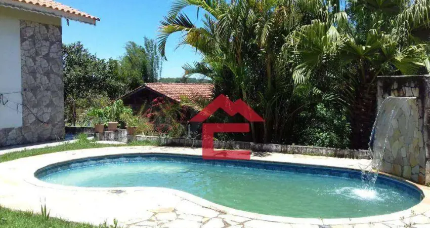 Ibiúna- chácara em condomínio de alto padrão com 5 dormitórios e 2.250 m2 de área!