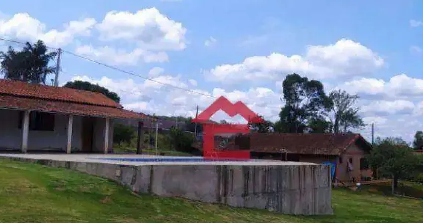 Chácara com 3 dormitórios à venda, 1400 m² por r$ 750.000,00 - puris - ibiúna/sp