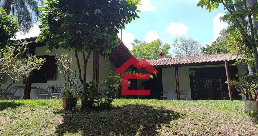 Porto feliz- chácara com 12.100 m², sendo 3 dormitórios, lago e nascente, apenas 6 km do centro da cidade,