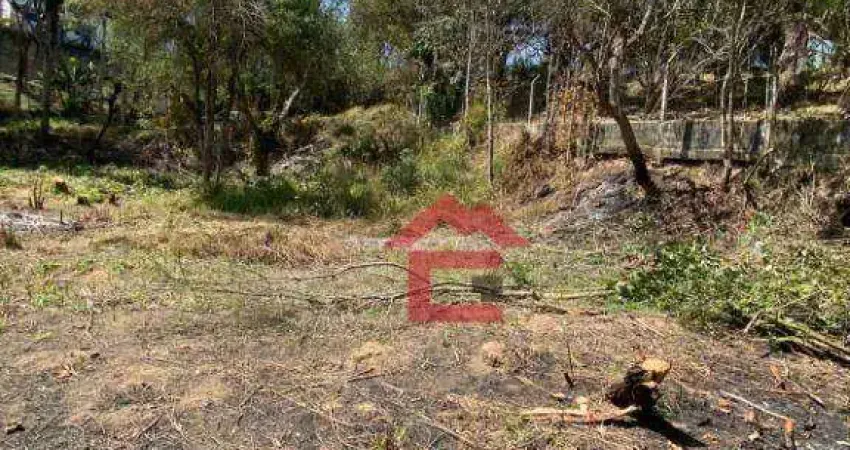 São roque -0 terreno com 7.100 m² 50% plano, com nascente e lago, apenas 53 km do marco zero de sp.