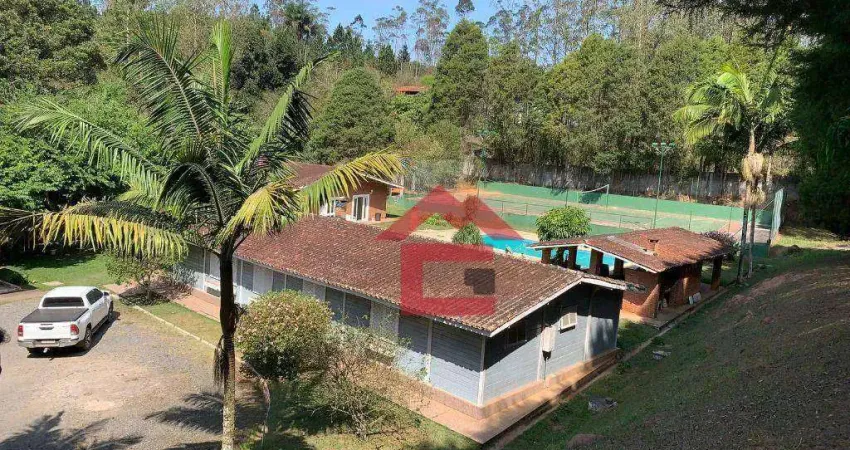 Sítio com 5 dormitórios à venda, 5232 m² por R$ 900.000,00 - Caputera - Cotia/SP