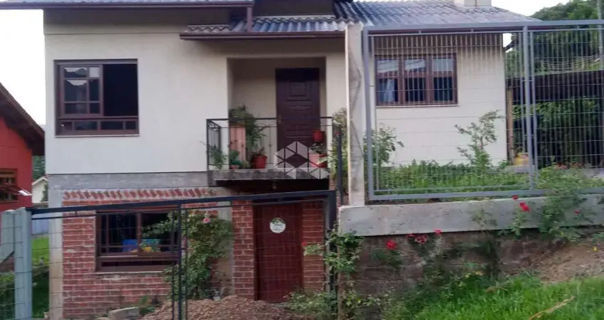 Casa com 4 quartos à venda na São João, 2130, Picada Holanda, Picada Café