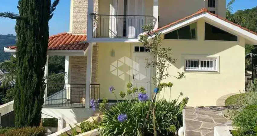 Casa em bairro nobre na serra gaúcha po R$ 1.290.000,00