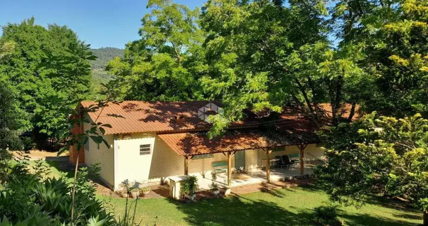 Chácara / sítio com 8 quartos à venda na Constantino Lieperten, 10, Lichtenthal, Picada Café