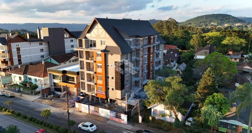 Apartamento com 86 m2 de área em prédio de alto padrão na serra gaúcha.