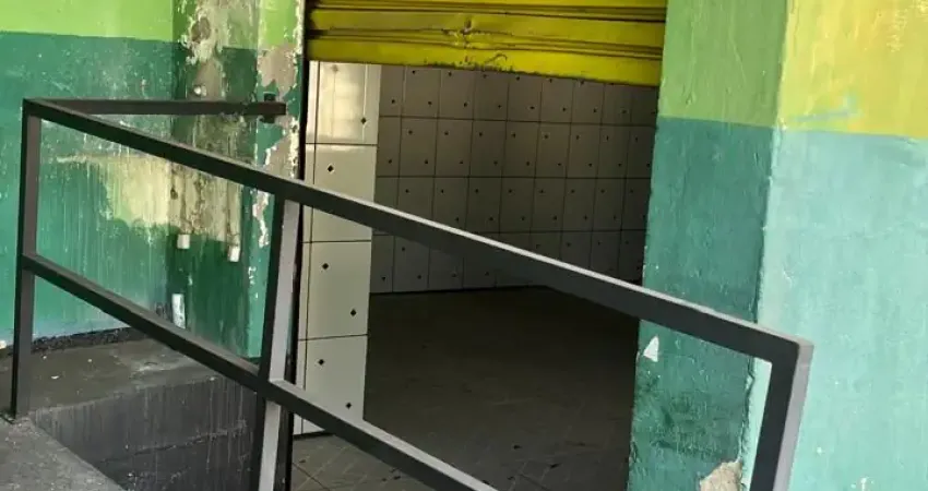 Barracão / Galpão / Depósito com 1 sala para alugar na Vila Ema