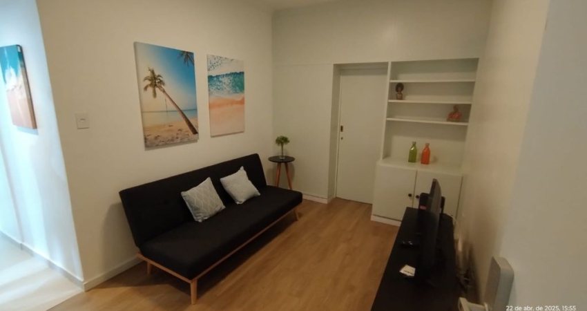Apartamento à venda, Gonzaga, Santos, São Paulo, 1 dormitório.