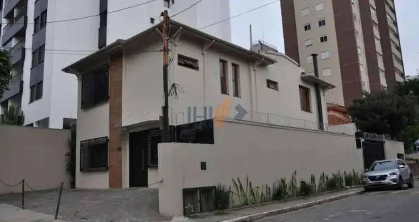 Sobrado com 280 m² para venda ou locação na Vila Clementino