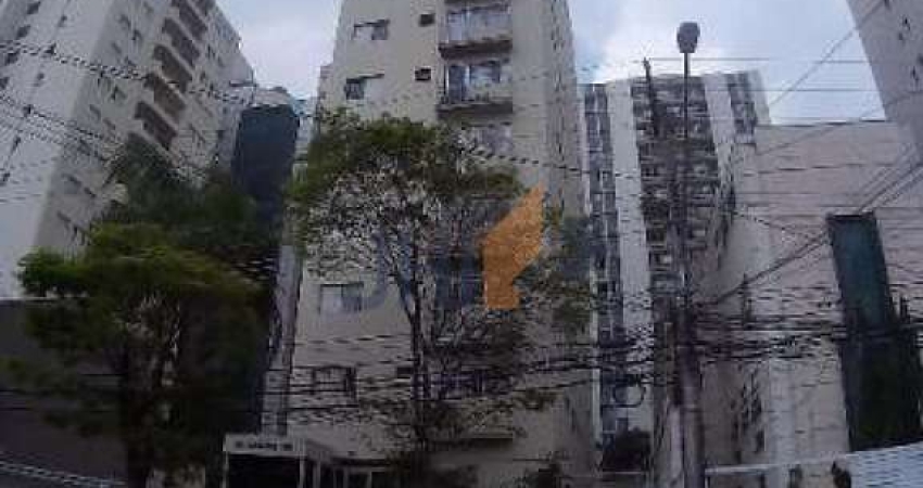 Studio com 34 m² em Pinheiros com vaga de carro, para locação.