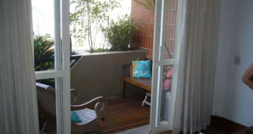 Apartamento duplex com 145 m² em Pinheiros, para locação