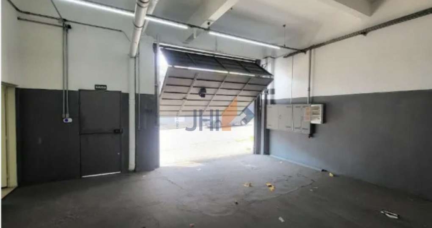 Galpão recém reformado, com 410 m² na Lapa, para locação