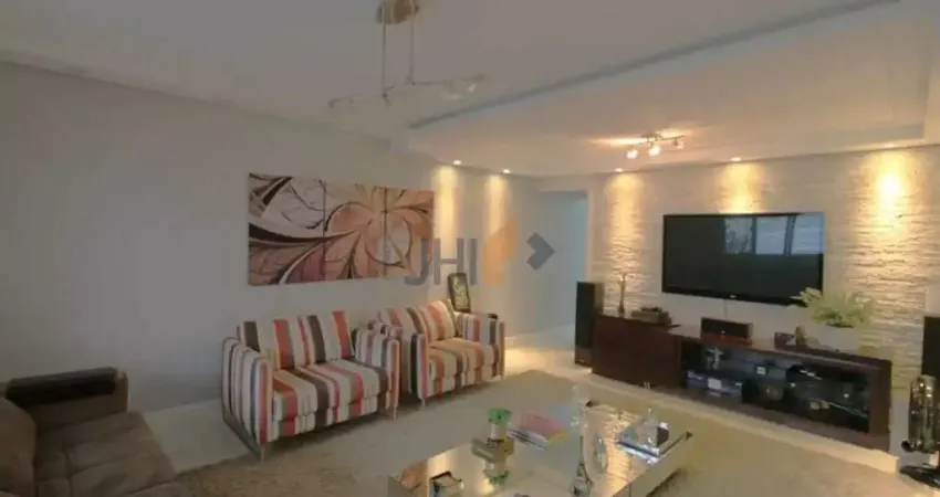 Casa Espaçosa e Moderna à Venda no Jardim Consórcio