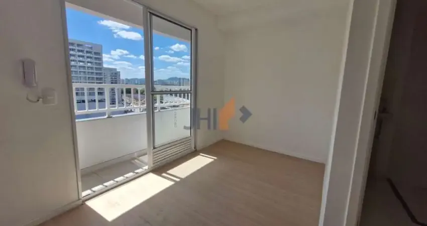 Apartamento 19m² para locação c/ varanda próximo a estação lapa