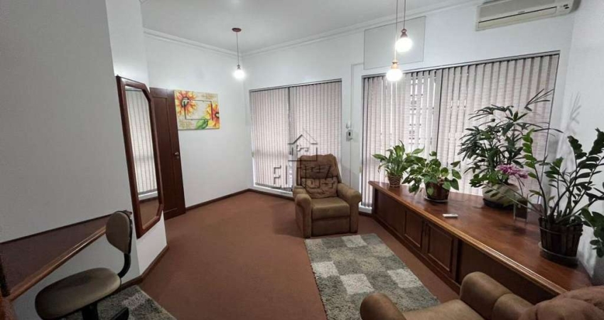 Sala Comercial com Cozinha e Banheiro no Centro de São Leopoldo