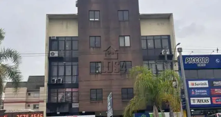 Sala Comercial à venda no Centro de São Leopoldo - Portaria 24h