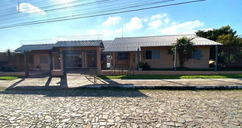 Terreno 26x30 com 2 casas - Piscina e 2 Churrasqueiras em São Leopoldo
