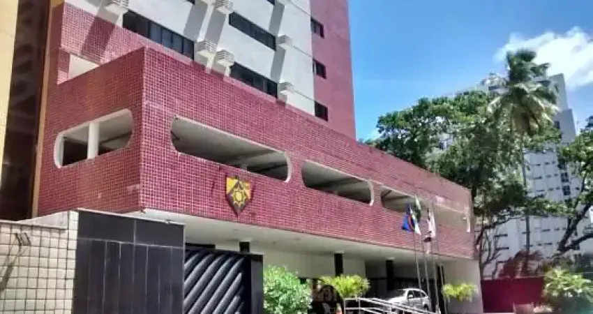 Flat à Venda em Boa Viagem à 50 metros do Mar com 40M² Mobiliado.