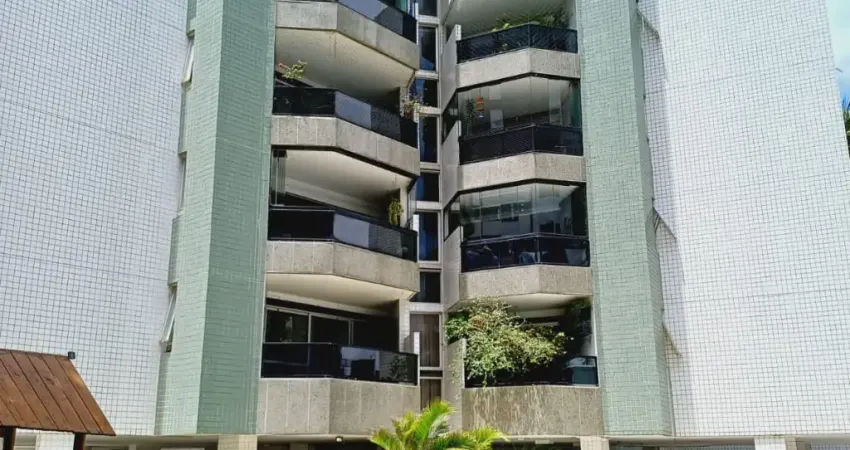 Cobertura para locação mobiliada com 240M² em Boa Viagem.