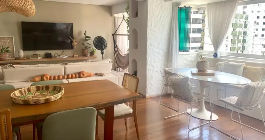 Apartamento na av boa viagem lindamente decorado com 128m².