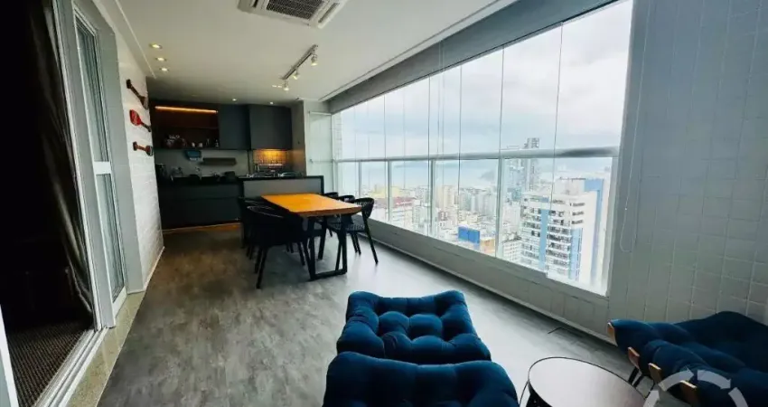 Apartamento à Venda – 122m² | 3 Suítes | 2 Vagas Demarcadas | Castell di Gonzaga – Gonzaga, Santos/SP