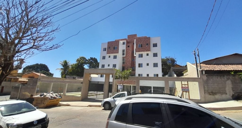 Cobertura  à venda 50m² de area construida ,2 quartos e 2 vagas de Garagem coberta ,Bairro Rio branco -Belo Horizonte