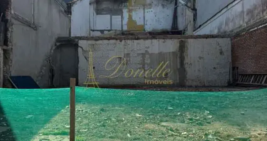 Terreno em condomínio fechado à venda na Rua Bromélia, 100, Aruã, Mogi das Cruzes