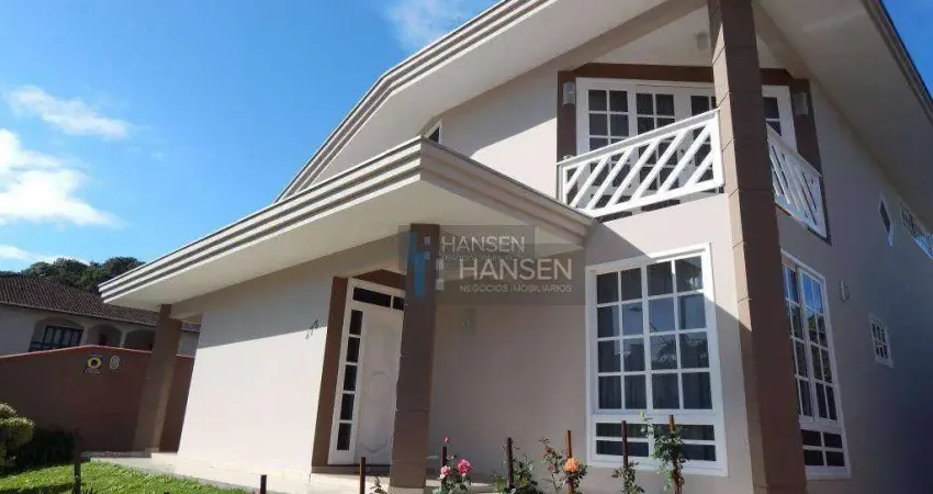Sobrado com 1 suíte + 2 dormitórios à venda, 369 m² por R$ 1.290.000 - Glória - Joinville/SC