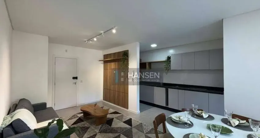 Apartamento com 1 suíte + 2  dormitórios à venda, 97 m² por R$ 750.000 - Anita Garibaldi - Joinville/SC
