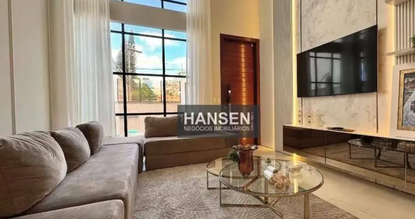 Casa de Alto Padrão com 3 suítes à venda, 203 m² por R$ 1.980.000 - América - Joinville/SC