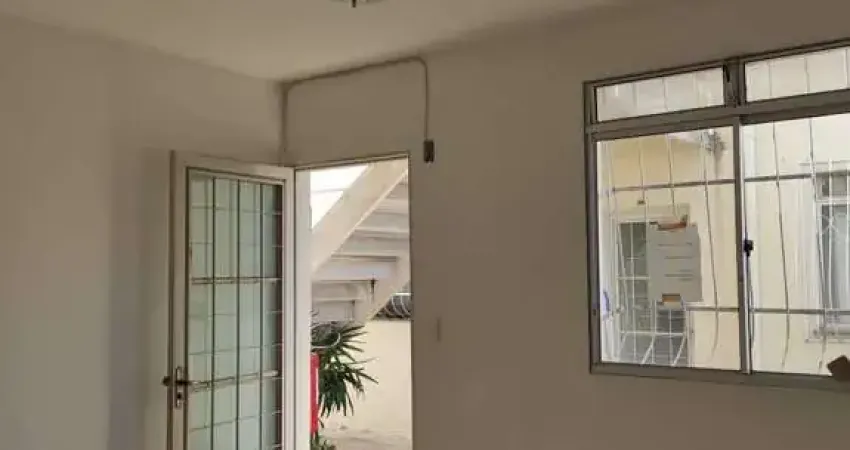 Apartamento em Distrito Lagoa Santo Antônio, Pedro Leopoldo/MG