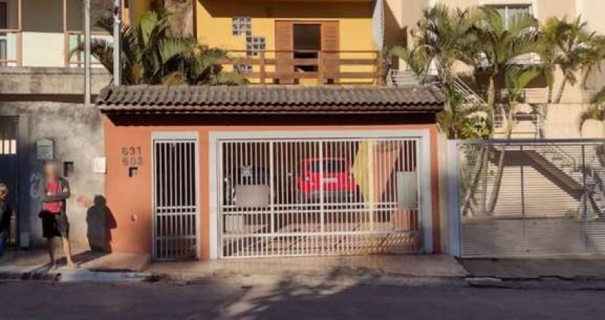 Sobrado com 3 dormitórios à venda, 200 m² por R$ 850.000,00 - Parque Assunção - Taboão da Serra/SP